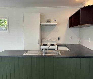 Handy Henderson Location - Photo 3