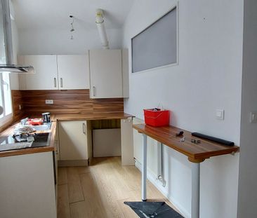 Location Appartement 2 pièces 62m² CAMBRAI 59400 - Photo 2