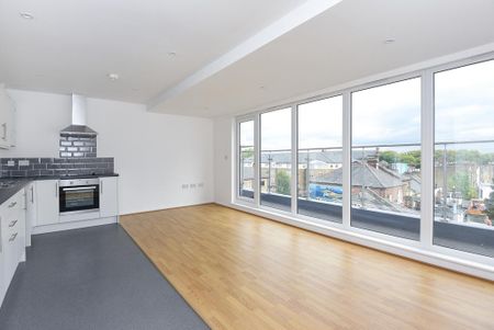 2 bedroom flat to rent - Photo 4