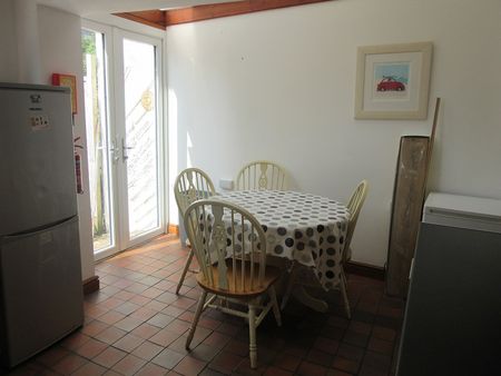 Catherine Street, Swansea, SA1 4JS - Photo 2