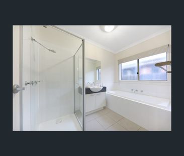 92 St Arnaud Road, Eynesbury, Vic 3338 - Photo 3
