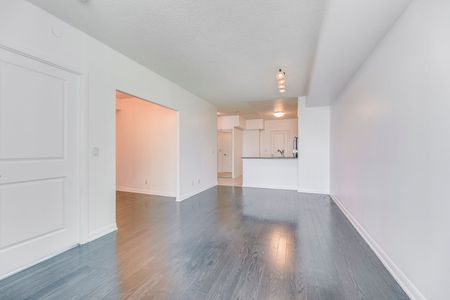 For Lease - 215 Sherway Gardens Road Unit# 1501, Toronto, Ontario - Photo 4