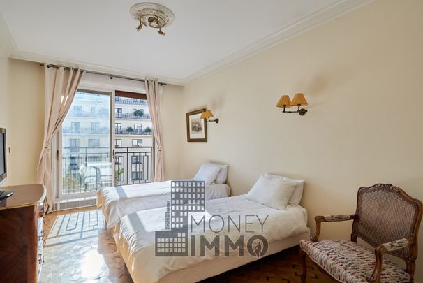 Appartement • Triangle d'Or - Photo 1