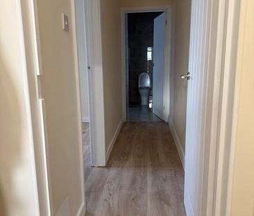 2 Bed Maisonette, Thorpe Road, E17 - Photo 6