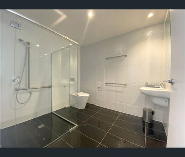 1610/151 City Road, Southbank, Vic 3006 - Photo 4