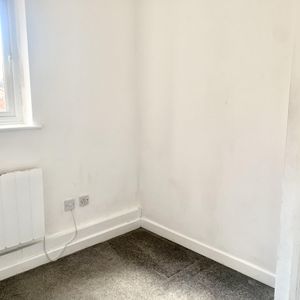 Mortons Court, March - Photo 2