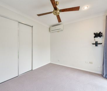 2/7 Coral Avenue, Labrador - Photo 5