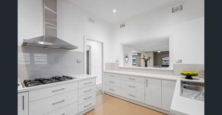 Location location location - 4Br Home - central Albury. - Photo 5