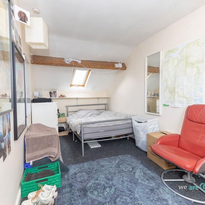 6 bedroom terraced house to rent - Photo 1