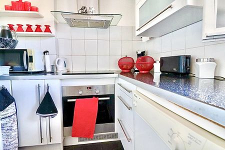 Location Appartement 2 pièces 38m² CANNES 06400 - Photo 4