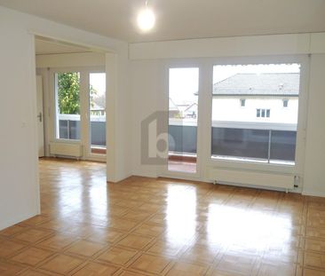 SPACIOUS, FAMILIAL AND MODERN - Photo 4