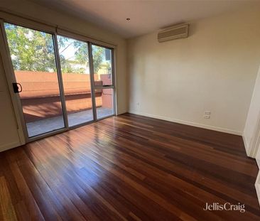 1/200 Pigdon Street, Carlton North VIC 3054 - Townhouse For Rent | ... - Photo 1