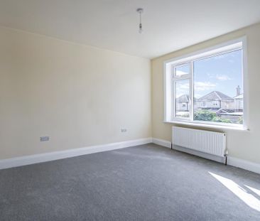 3 bedroom detached house to rent - Photo 2