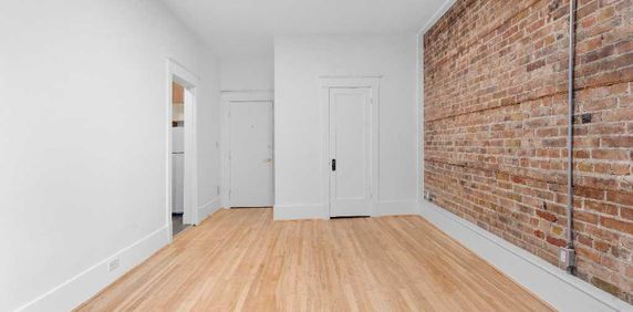 ✨ 1 ½ / 2 ½ – SEMI-MEUBLÉ – INTERNET INCLUS ✨ ✨ RABAIS EXCEPTIONNEL : 250 $ ! - Photo 2