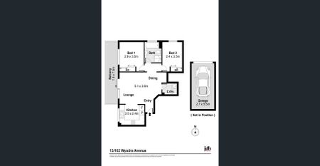 Modern and sleek top floor apartment - Photo 4