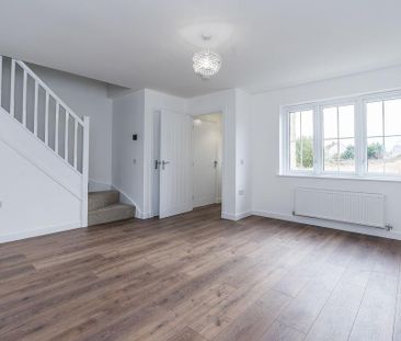 3 bedroom end of terrace house to rent - Photo 4