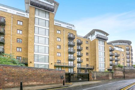 Price £2,200 pcm - Available 09/06/2025 - Furnished - Photo 4