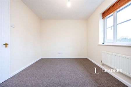 2 bedroom house to rent Culross Grove, Monkston, Milton Keynes, Buckinghamshire, MK10 - Photo 5