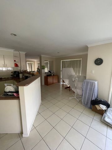 Pacific Pines - Photo 4