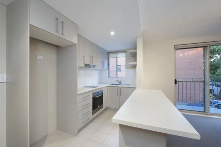 Toxteth Estate studio apartment - Photo 2