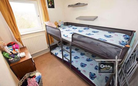 |ref: |, Abercrombie Gardens, Southampton, SO16 - Photo 3