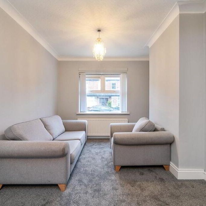 18 Hesketh Road, Belfast, BT14 7JU - Photo 1