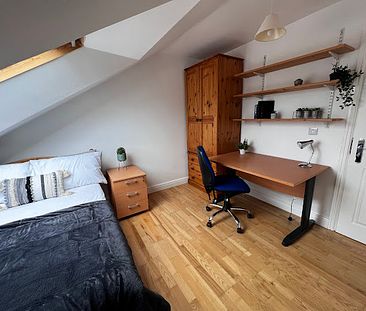 Room 9 Available, 12 Bedroom House, Willowbank Mews – Student Accommodation Coventry - Photo 1