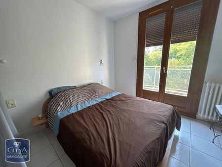 Location Appartement 3 pièces 79m² AGEN 47000 - Photo 5