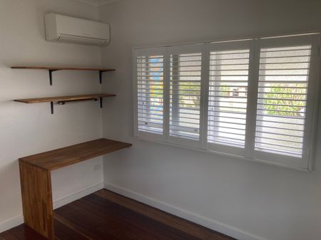 Wynnum West - Photo 5