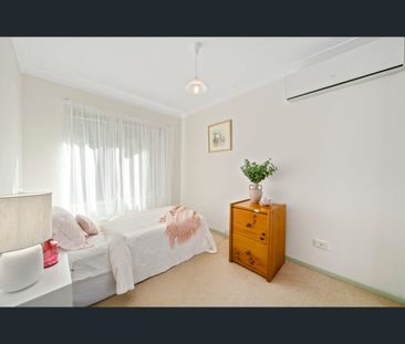 7 St Helens Avenue, Mount Kuring-Gai, NSW 2080 - Photo 2