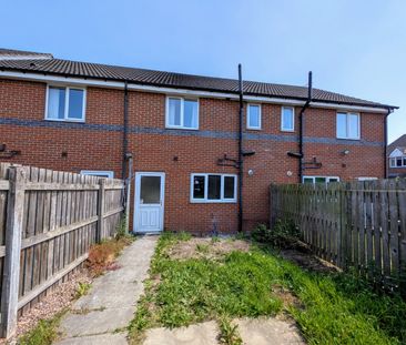 2 bedroom terraced house to rent - Photo 4