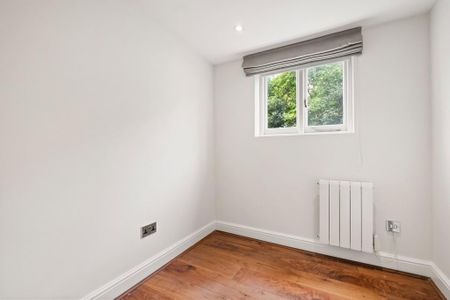 5 bedroom terraced house to rent - Photo 4
