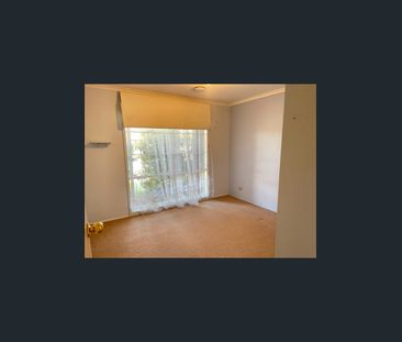 Family Home at Great Location - Photo 3