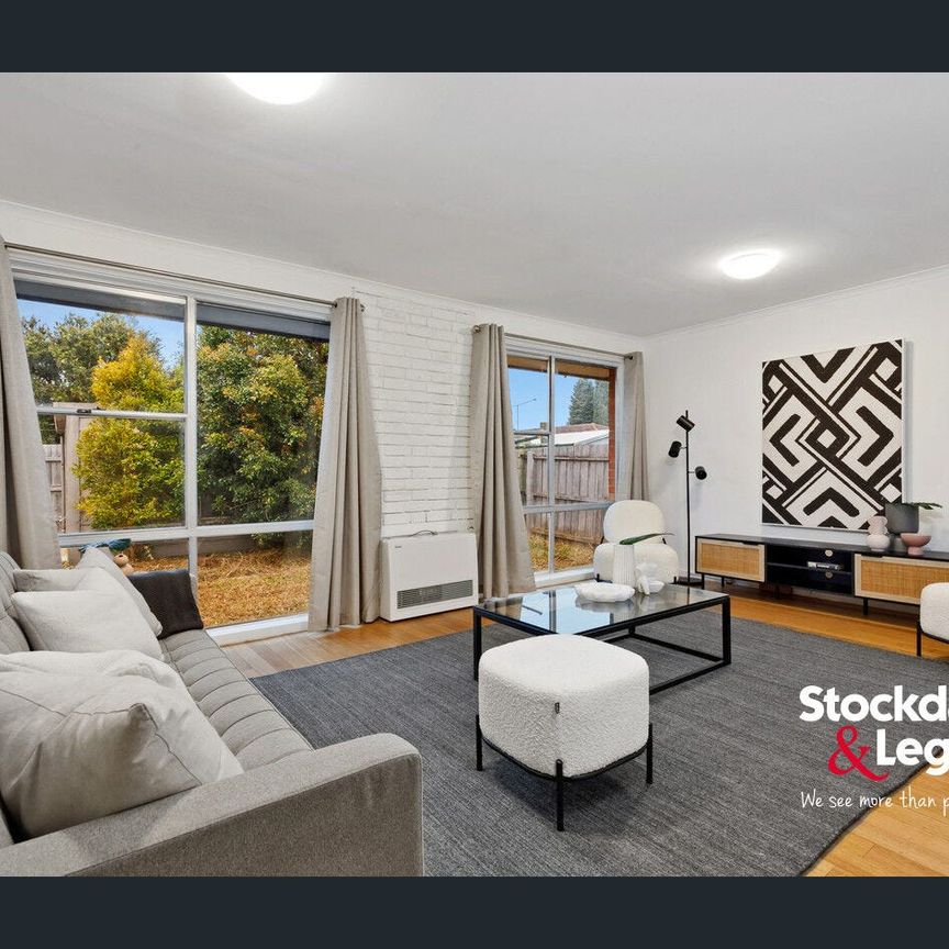 Immaculately Presented Family Home in a Prime Location - Photo 1