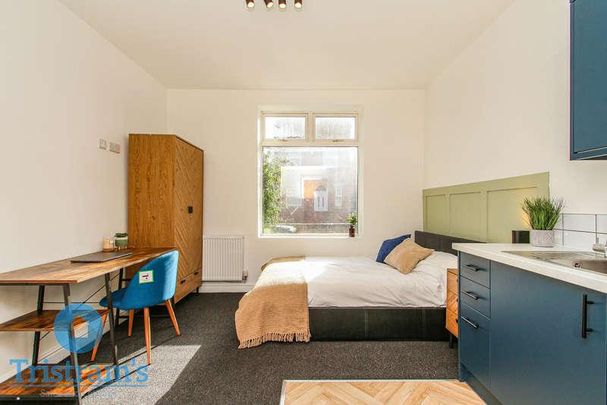 Studio, Upper Wellington Street, Long Eaton, NG10 - Photo 1
