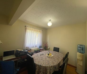 3 BDRMS 1 BATH BUNGALOW MAINFLOOR IN GLENDALE - Photo 5
