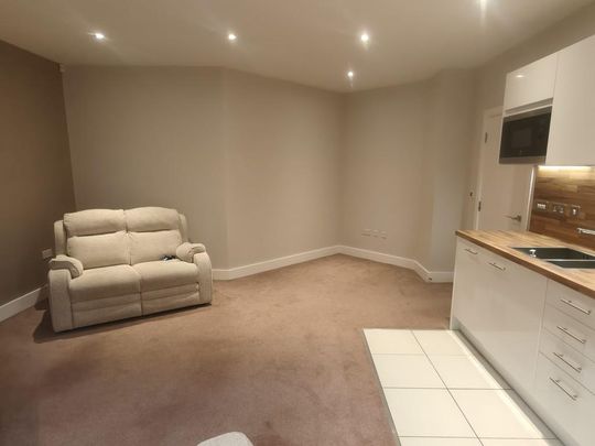 1 bedroom apartment to rent - Photo 1