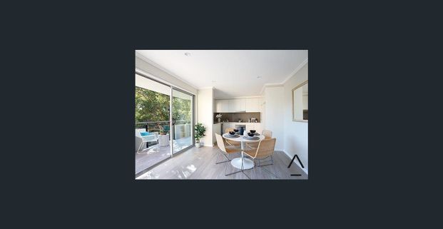 SUN DRENCHED NORTH FACING APARTMENT WITH WRAP AROUND BALCONY & LUG - Photo 1