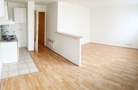 Location Appartement 1 pièce 30m² - Photo 2