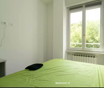 Via Francesco Caracciolo, Milan, Lombardy 20155 - Foto 1