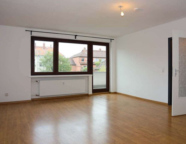 Hannover Vahrenwald: 1 Zi Wohnung im 3.OG, mit Balkon und Pkw Stellplatz - Photo 1