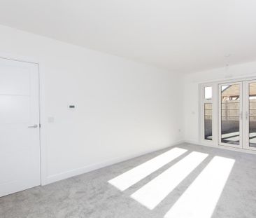 3 bedroom end of terrace house to rent - Photo 6