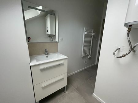 Location Appartement 2 pièces 45m² - Photo 5