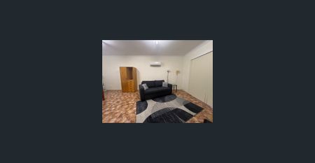 Tamworth Furnished Accommodation East - Photo 2