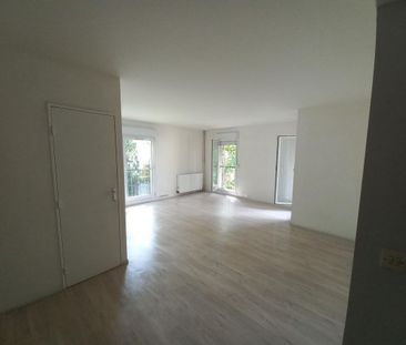 Très bel appartement T3 dans cadre verdoyant à Clamecy - Photo 3