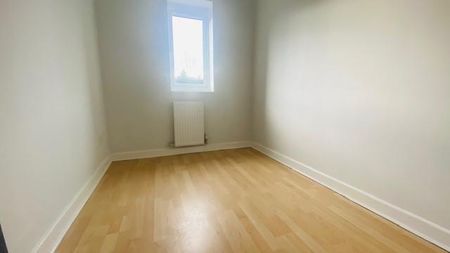 3 bedroom house to rent - Photo 2