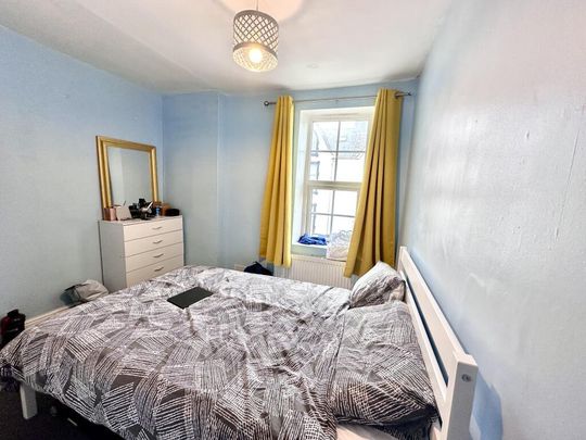 2 bedroom house share to rent - Photo 1