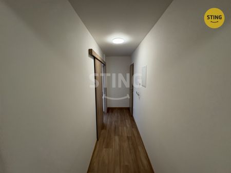 Pronájem bytu 1+kk a garsoniéry 44 m² - Фото 2