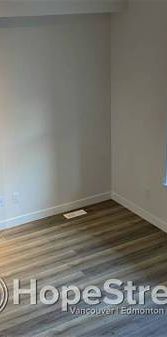 CLASSY & STYLISH 4-BED FAMILY HOME | 2,000+ SQ. FT. | QUIET LOCATION - Photo 1