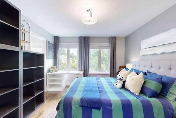 567 Melrose Ave, ON, CA, Toronto - Photo 1